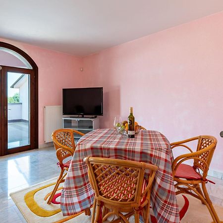 Villa Valentina Premantura Exterior foto