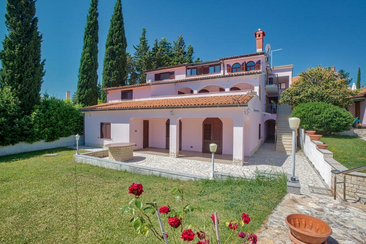 Villa Valentina Premantura Exterior foto